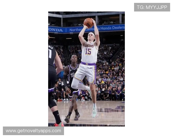 里夫斯单场狂砍51分震惊全场 年薪仅1393万美元堪称最具性价比球员